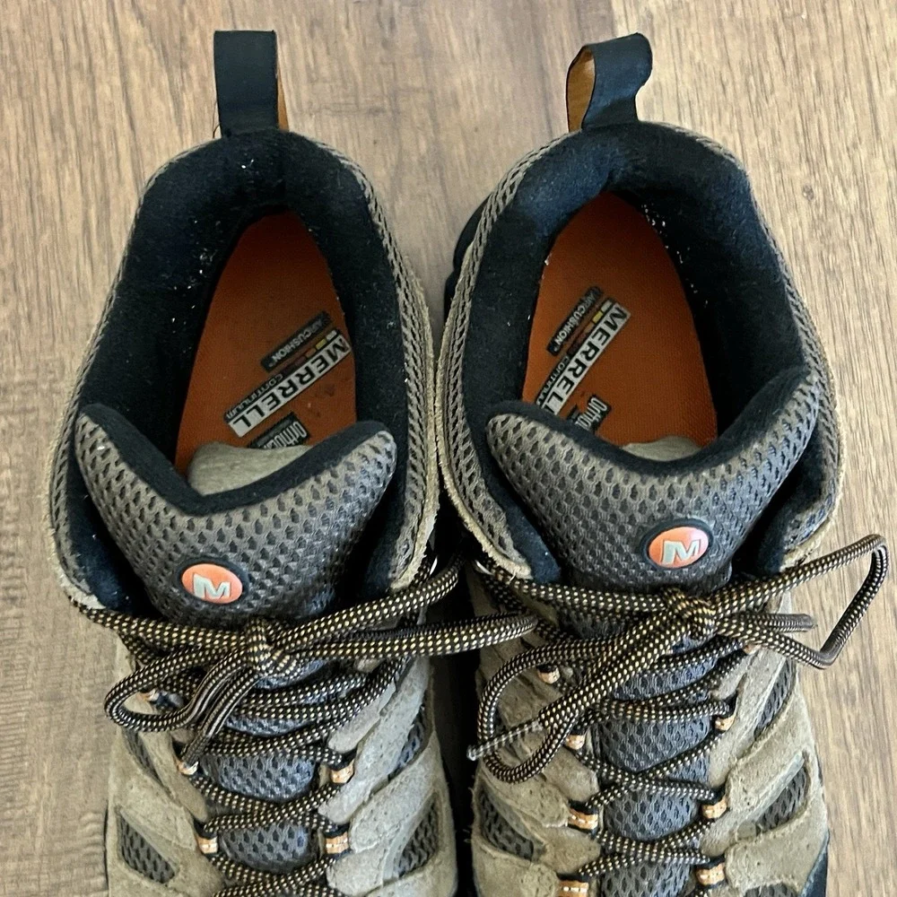 Merrell Moab 2 Mid Hiking Boots Men's Size 11.5 Earth Brown Waterproof J88623